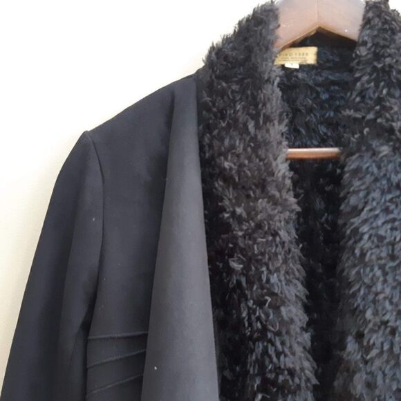 Vegan Y2K suede black formal jacket - Picture 4 of 5